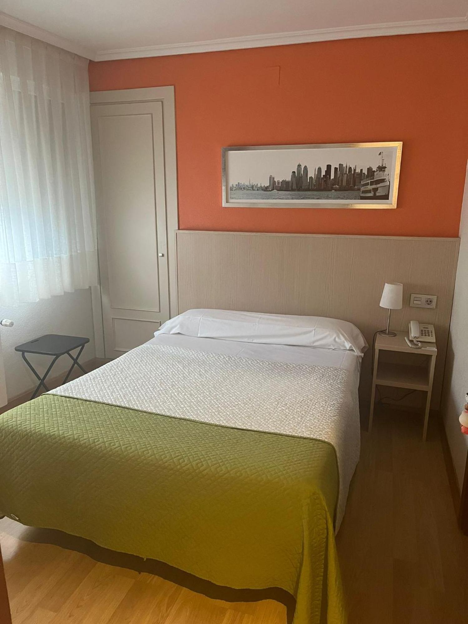 Hotel La Basilica Venta de Baños Екстериор снимка